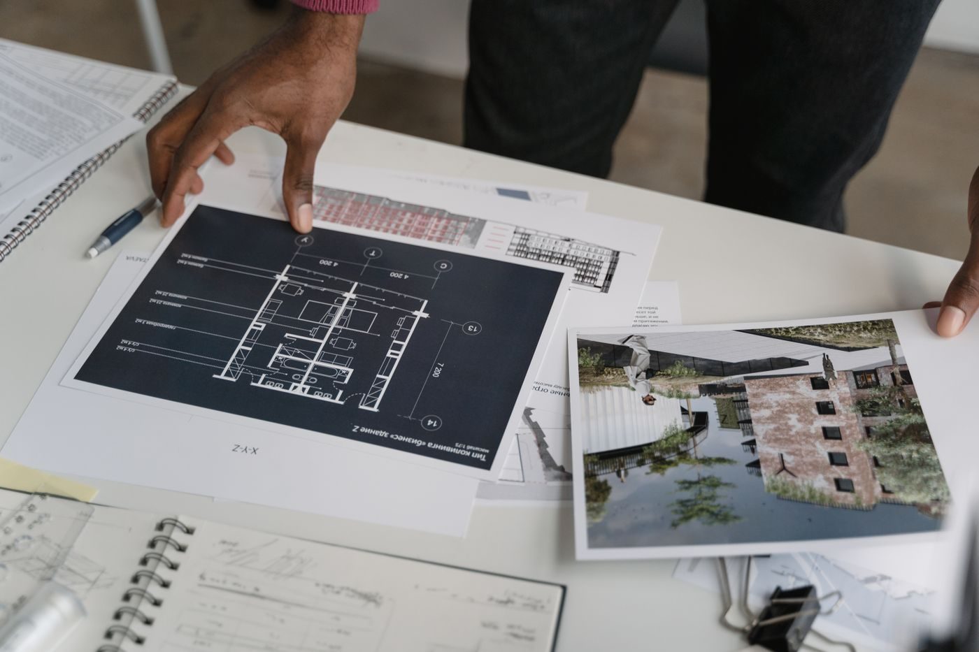 Plans de bâtiment pour préparer un projet professionnel